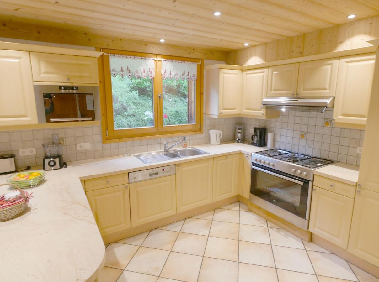 Chalet Adonis - Montriond, Morzine, Avoriaz Екстериор снимка